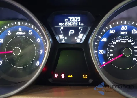 2013 Hyundai Elantra Limited z USA, uszkodzony, nr VIN 5NPDH4AE9DH220421